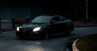 Mercedes, lüks ve teknolojiyi buluşturduğu yeni modellerini tanıttı.