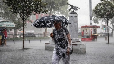 Meteoroloji'den sağanak ve kuvvetli rüzgar uyarısı